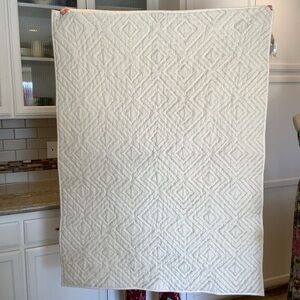 Anthropologie Textured Small Blanket Throw Quilt Neutral Cream Color